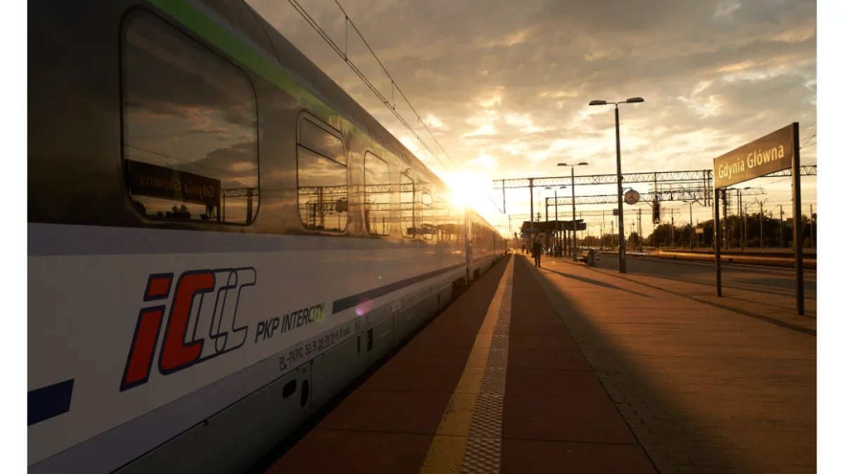 Rekordowy półmetek wakacji na kolei. Prawie 18 milionów pasażerów w pociągach PKP Intercity