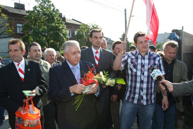 Lepper na targowicy - Zdjęcie główne