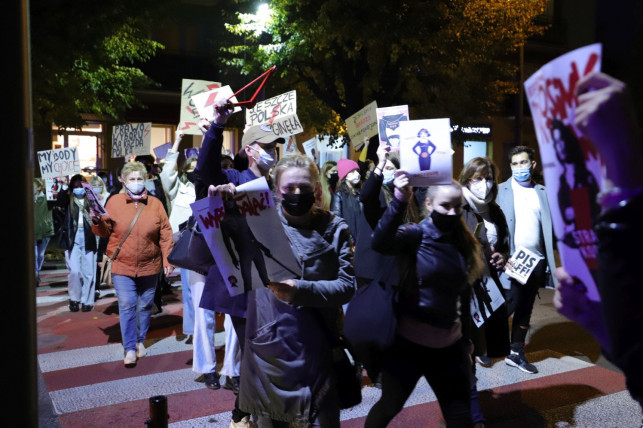 Jutro kolejny protest w Kutnie. Zapowiadają ''zadymę o prawa kobiet'' - Zdjęcie główne