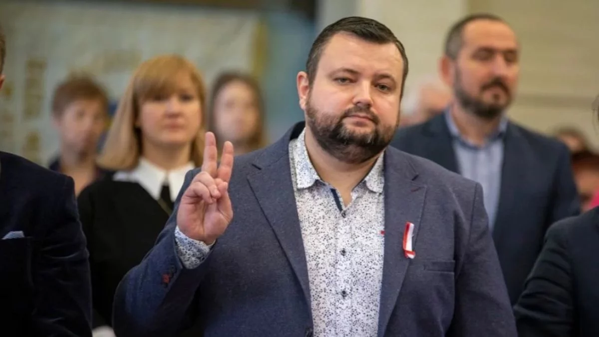 Radny pod lupą wymiaru sprawiedliwości. Jego "tłumaczenia" nie mają sensu [KOMENTARZ]