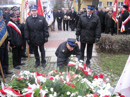 Solidarnie budujemy lepszą przyszłość... - Zdjęcie główne