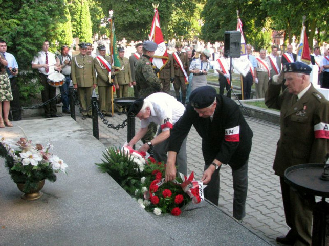 64. rocznica wybuchu Powstania Warszawskiego - Zdjęcie główne