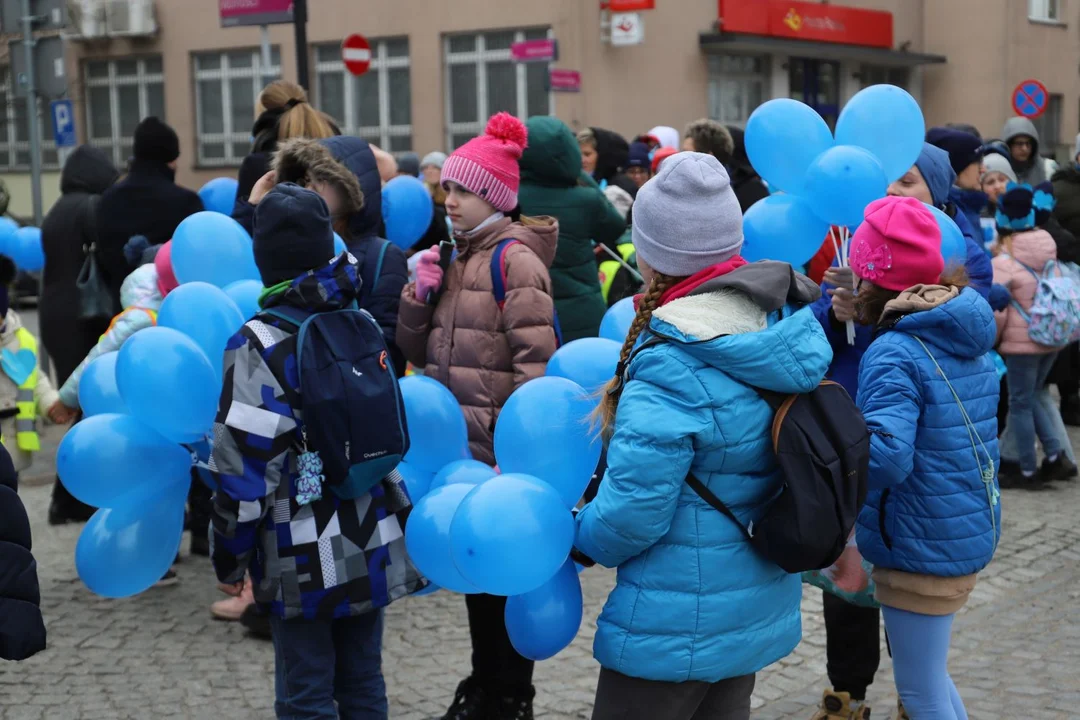 Z okazji Światowego Dnia Świadomości Autyzmu ulicami Kutna przeszedł dziś Niebieski Marsz