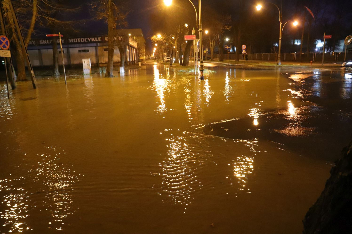 Do awarii doszło na jednej z ulic kutnowskiej Wenecji