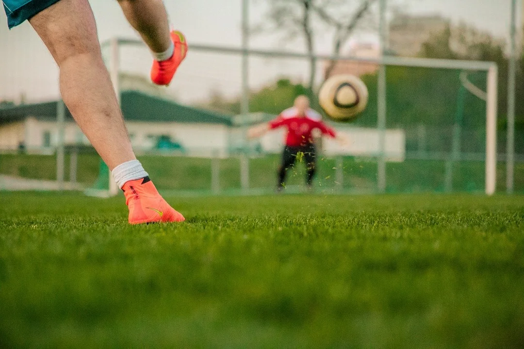 Jest dofinansowanie, teraz czas na inwestycje. W powiecie kutnowskim powstaną nowe obiekty sportowe! - Zdjęcie główne