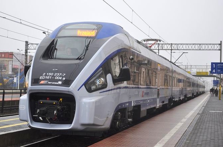 Będzie korekta w rozkładzie PKP Intercity. Pasażerowie z Kutna muszą przygotować się na zmiany - Zdjęcie główne