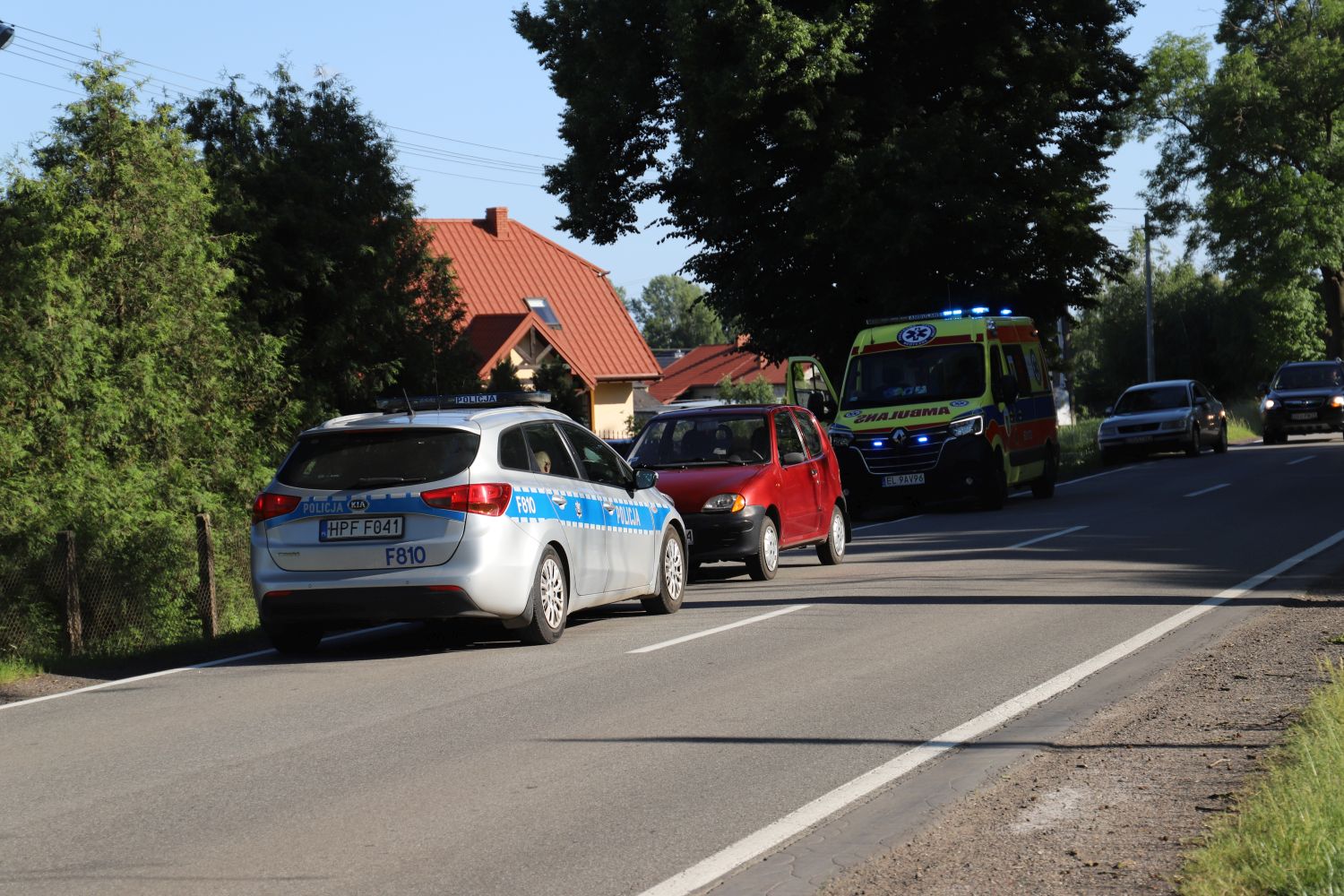 W Leszczynku pod Kutnem zderzyły się dwa samochody