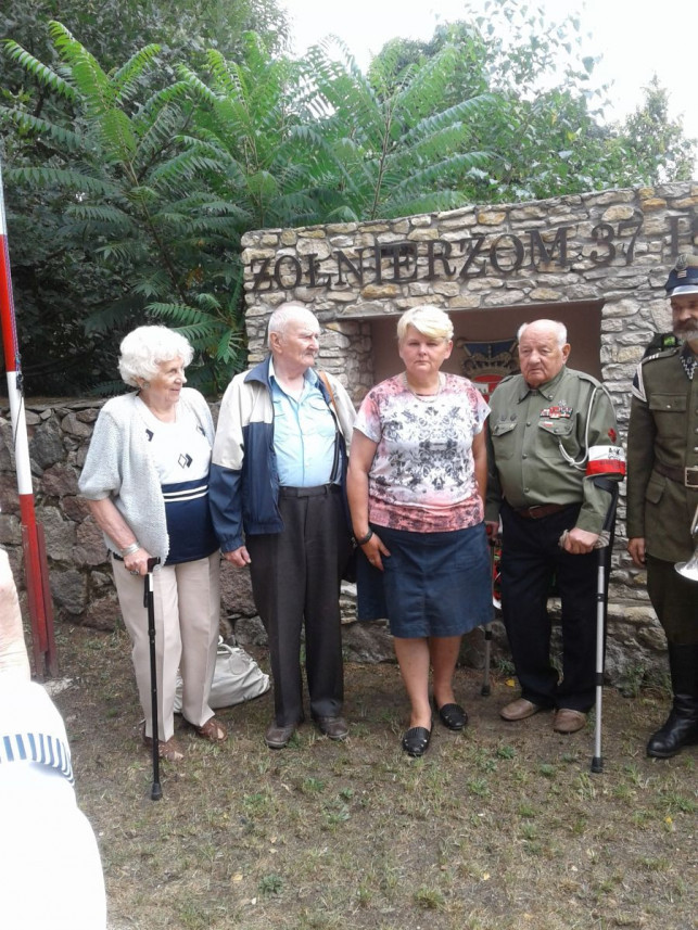 Aktywne Stowarzyszenie Clonovia - Zdjęcie główne