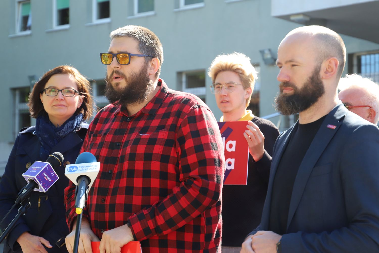 Sebastian Walczak organizował strajki kobiet w Kutnie. Dziś stanął przed sądem