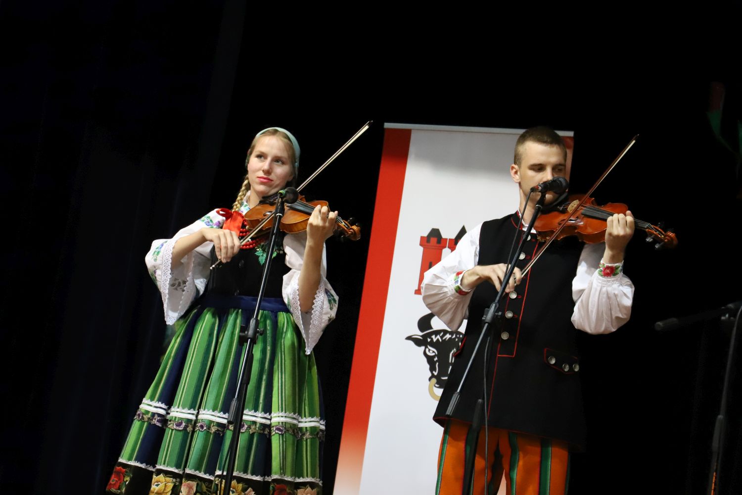 Powiat kutnowski stolicą folkloru. Do Bedlna przyjechały najlepsze ludowe kapele