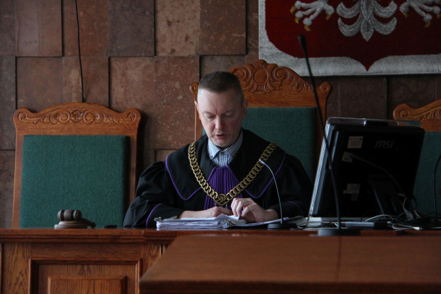 Urzędniczka okradła miasto na ponad 180 tys. zł. Dziś zapadł wyrok - Zdjęcie główne