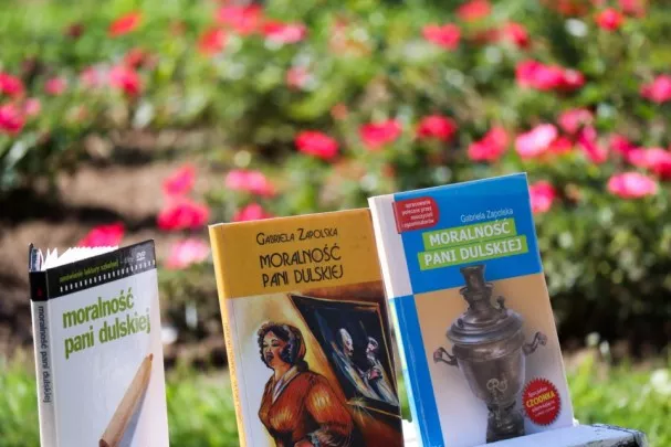 Miejska i Powiatowa Biblioteka Publiczna w Kutnie w miniony wtorek zorganizowała głośne czytanie dramatu Moralność pani Dulskiej
