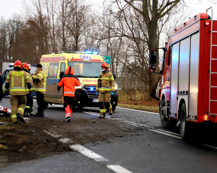 Tragiczny poranek. Nie żyje 57-latek, prawdopodobnie zasłabł za kierownicą - Zdjęcie główne