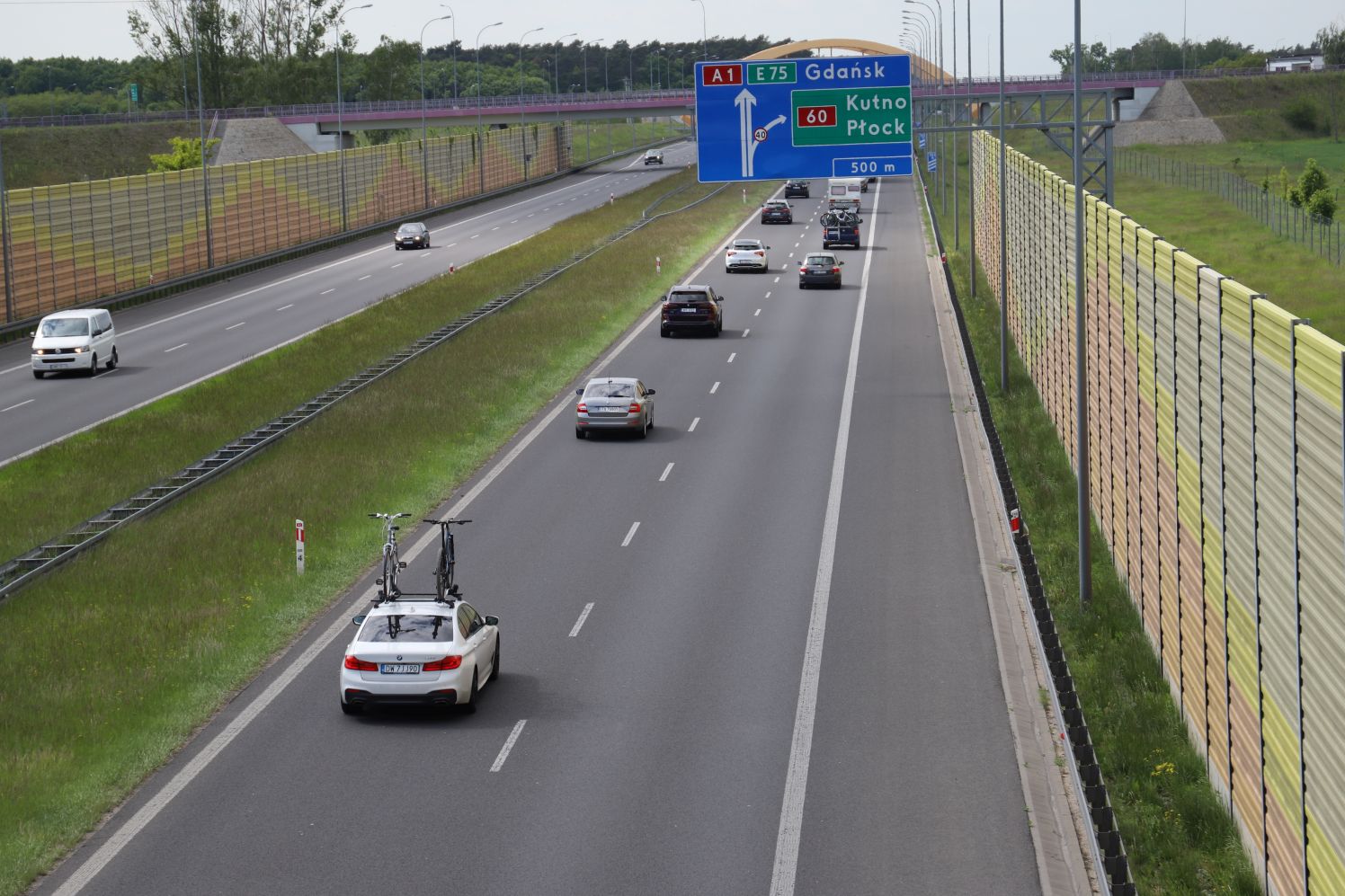 Polacy wyjeżdżają na długi weekend. Jak wygląda sytuacja na drogach w Kutnie i okolicach?