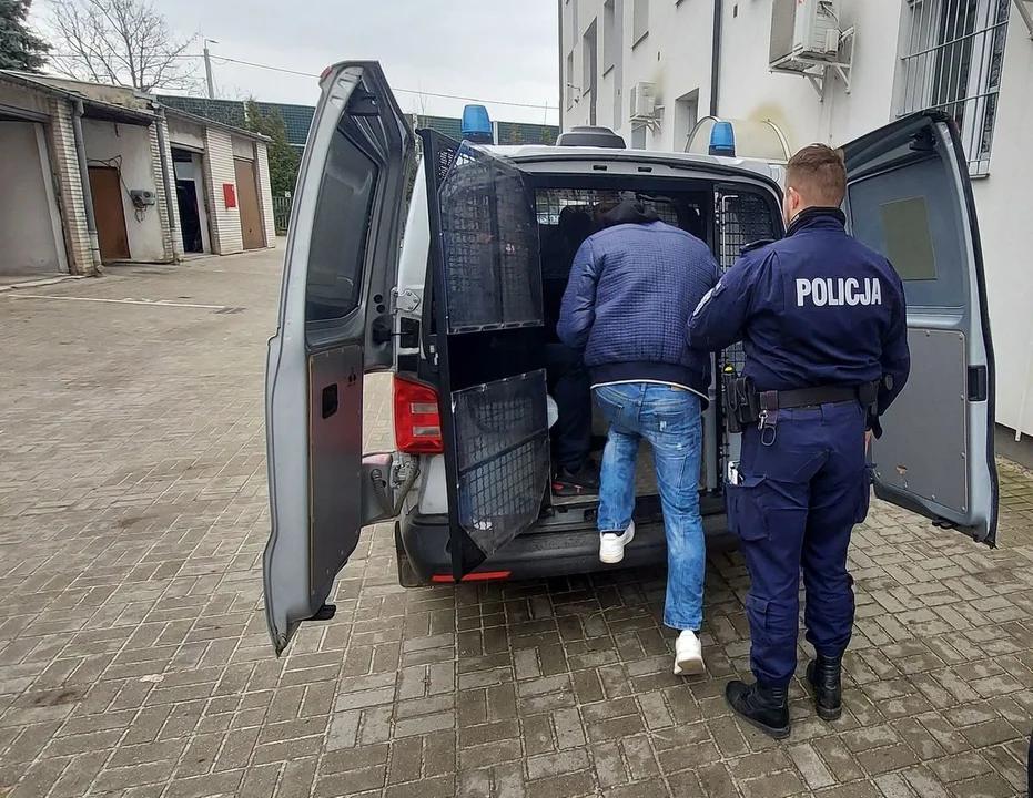 Para złodziei w rękach policji. Spowodowali straty na kilka tysięcy złotych - Zdjęcie główne