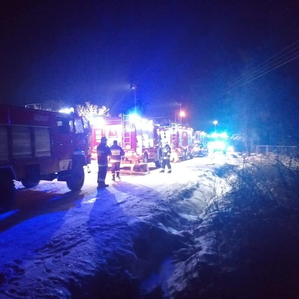 Pod Kutnem doszło do pożaru budynku gospodarczego