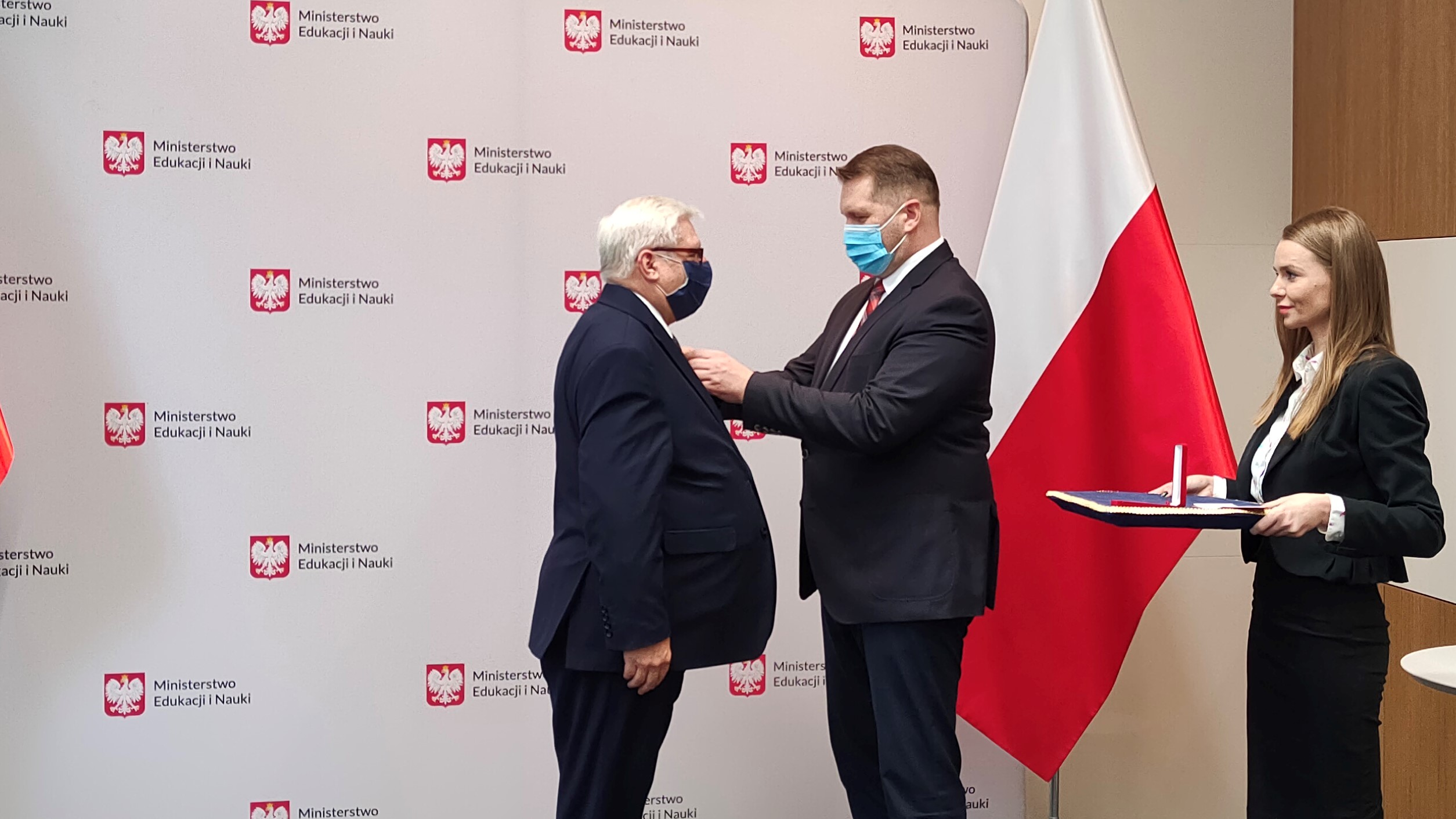 Poseł z Kutna odznaczony przez ministra Czarnka. To medal za szczególną pracę na rzecz rodziny [ZDJĘCIA] - Zdjęcie główne