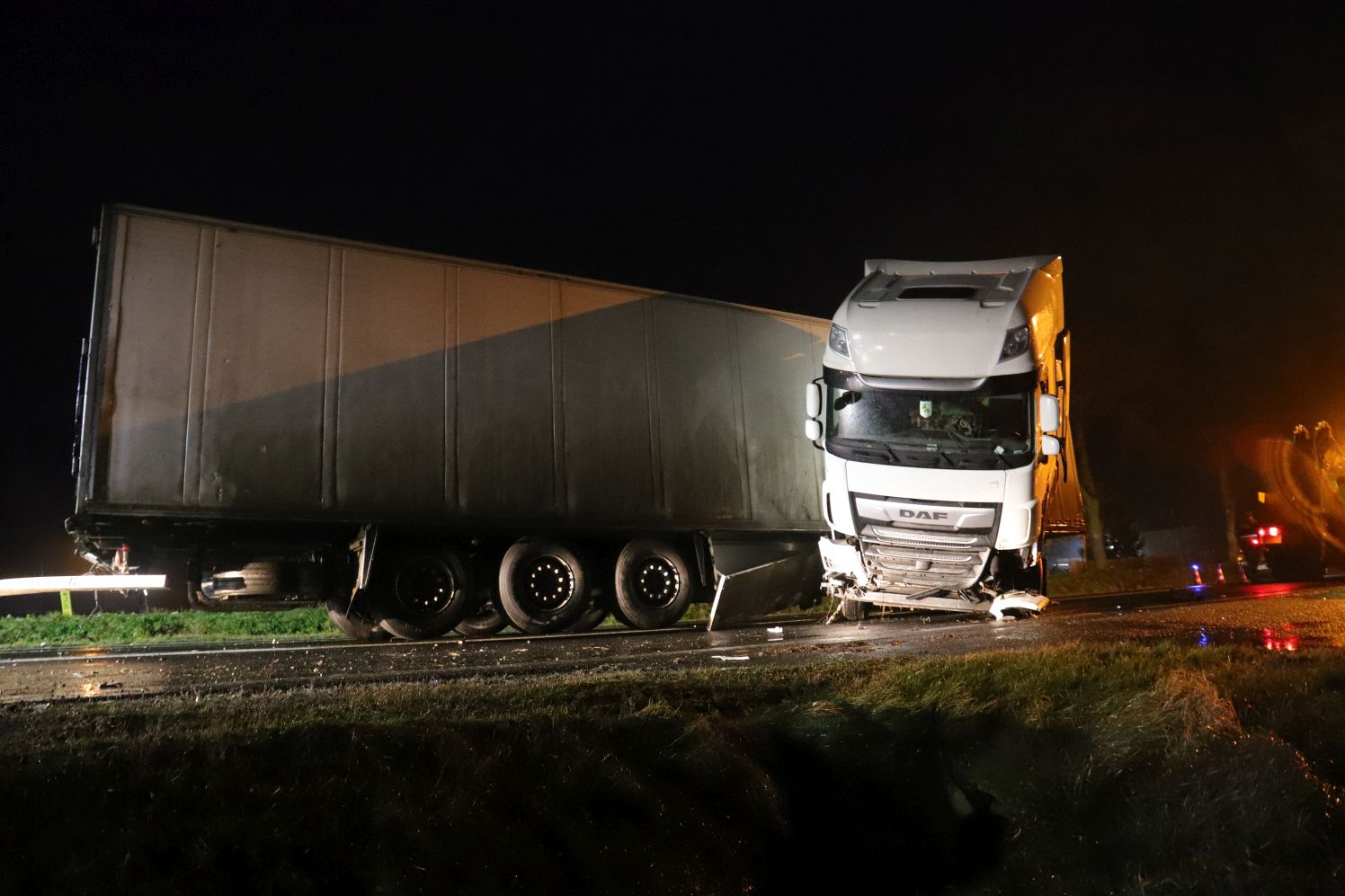 Sprawcą wypadku między Kutnem a Gostyninem okazał się kierowca ciężarówki