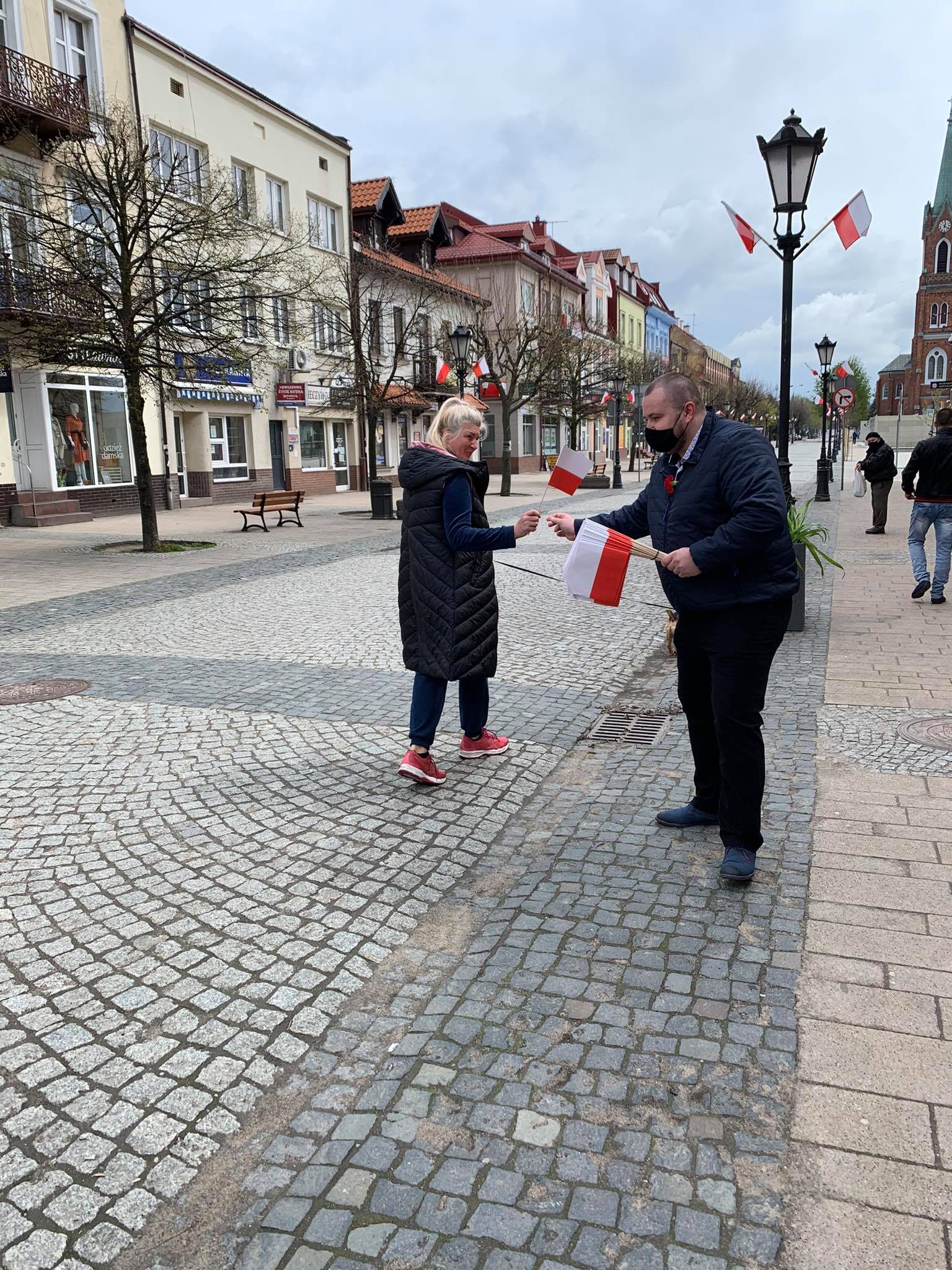 Kutnowscy działacze Koalicji Obywatelskiej uczcili Święto Trzeciego Maja