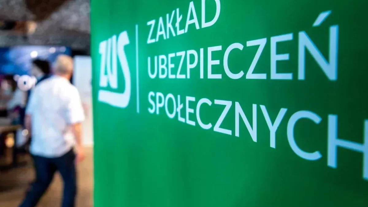 Zwolnienia ze składek ZUS: skorzystały już tysiące osób. Jak do nich dołączyć? - Zdjęcie główne