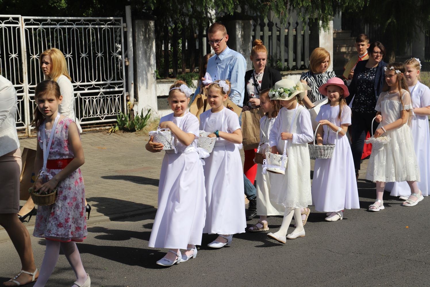 Ulicami kutnowskiego Dybowa przeszła procesja Bożego Ciała