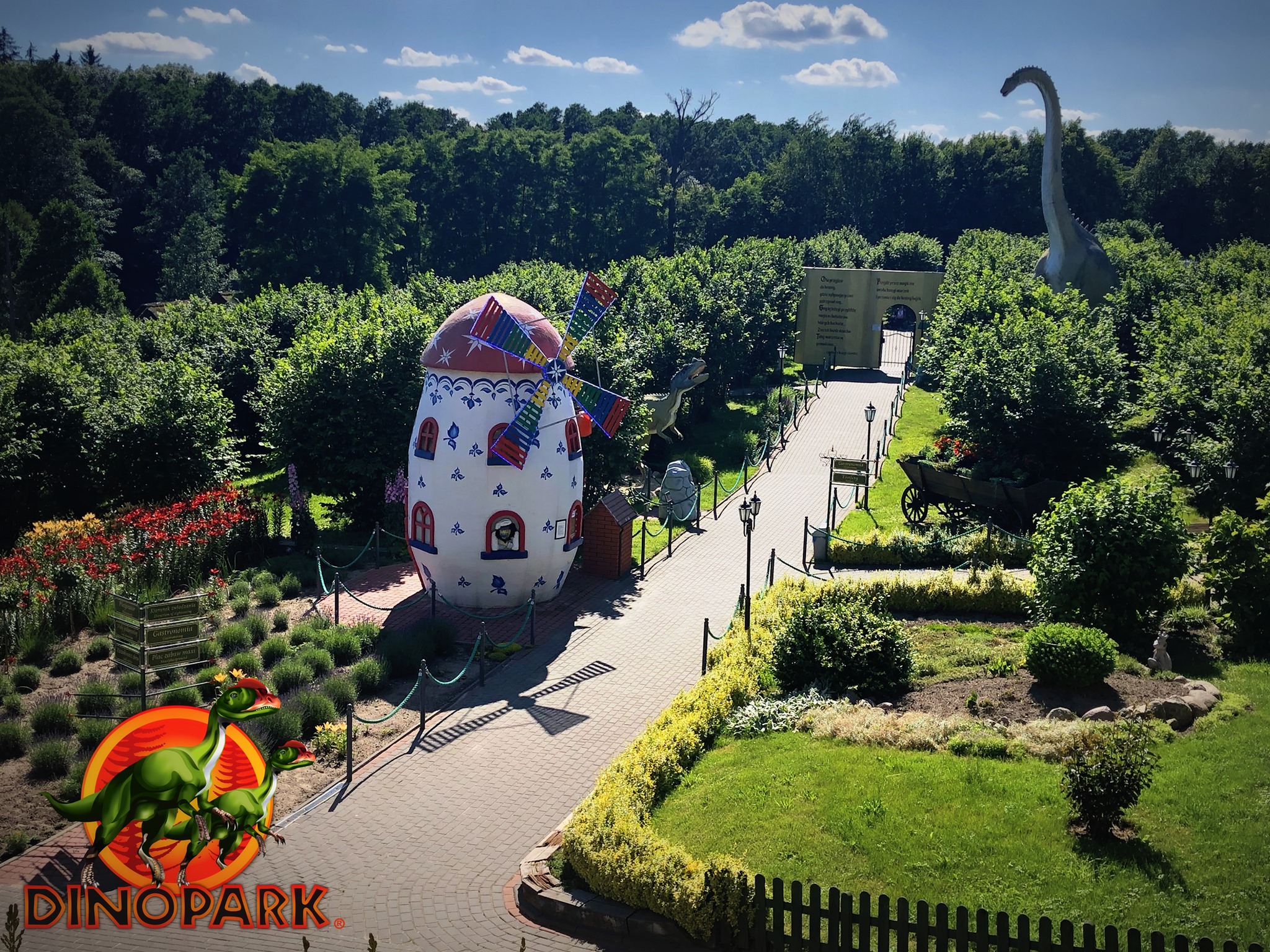 Dinopark w Kołacinku