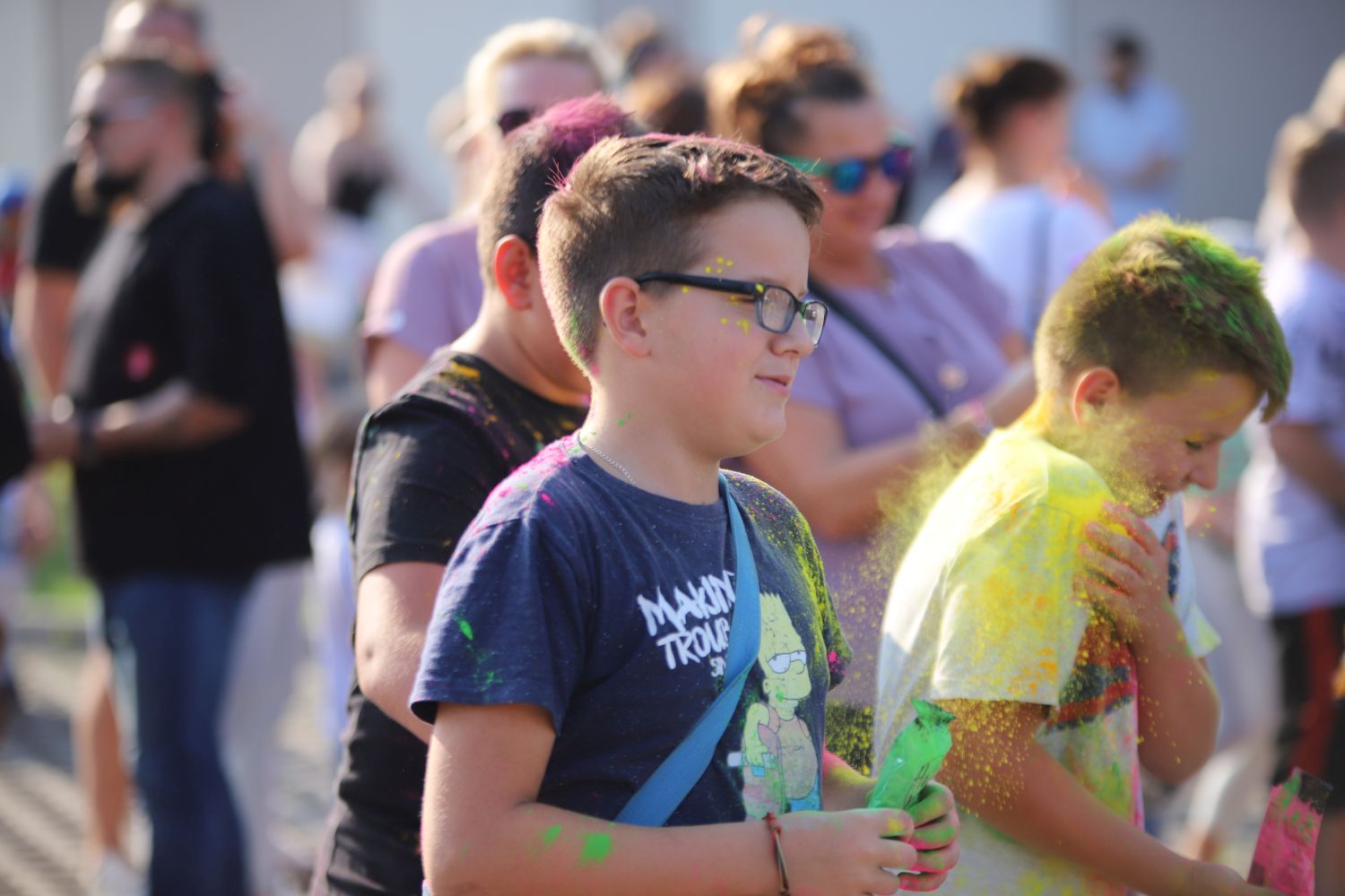 Pod Galerią Różaną odbyło się Święto Kolorów Holiki 