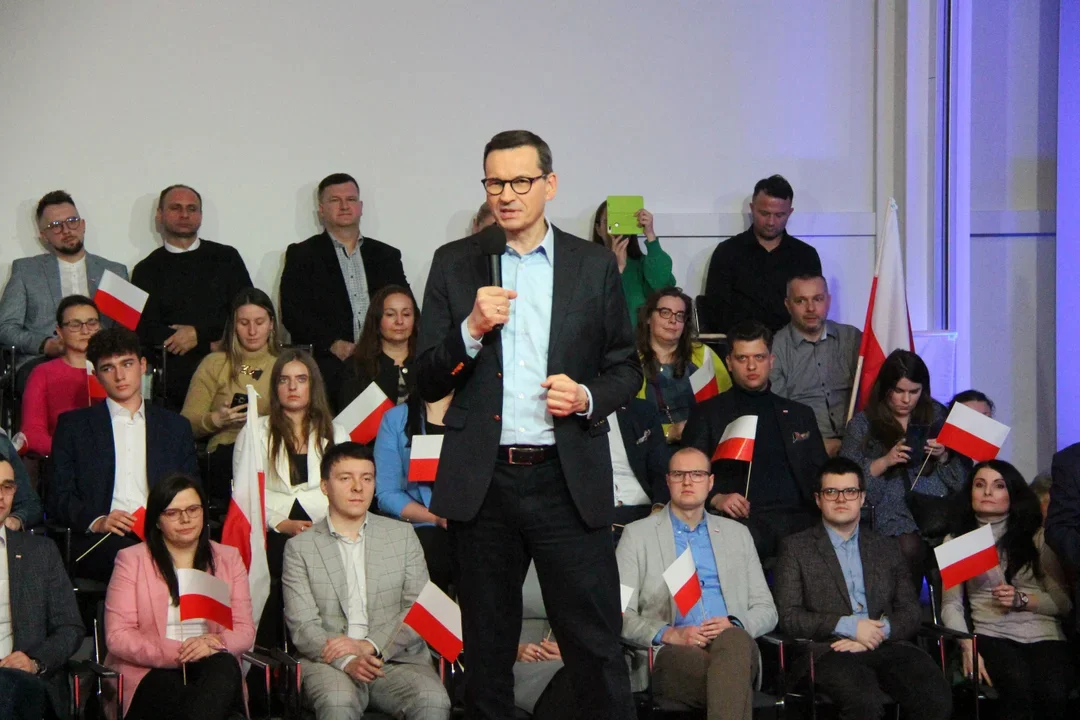 Mateusz Morawiecki blisko Łęczycy. Gdzie spotkasz byłego premiera? - Zdjęcie główne