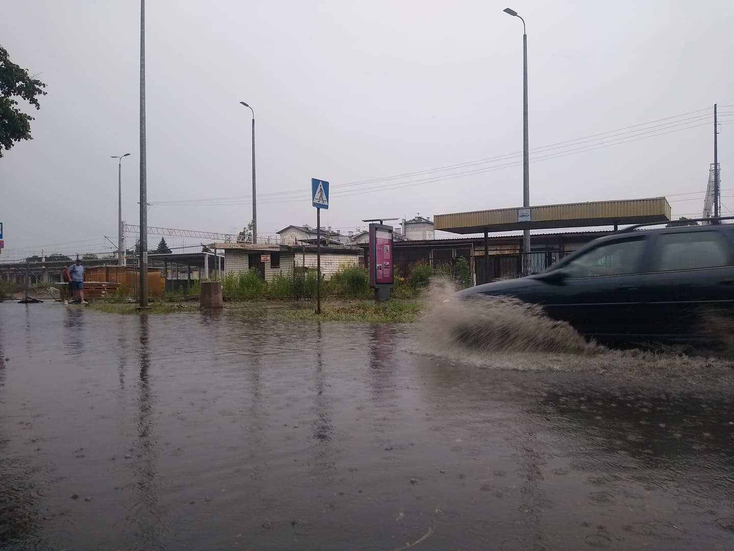 Zalana została ul. Siemiradzkiego w Kutnie