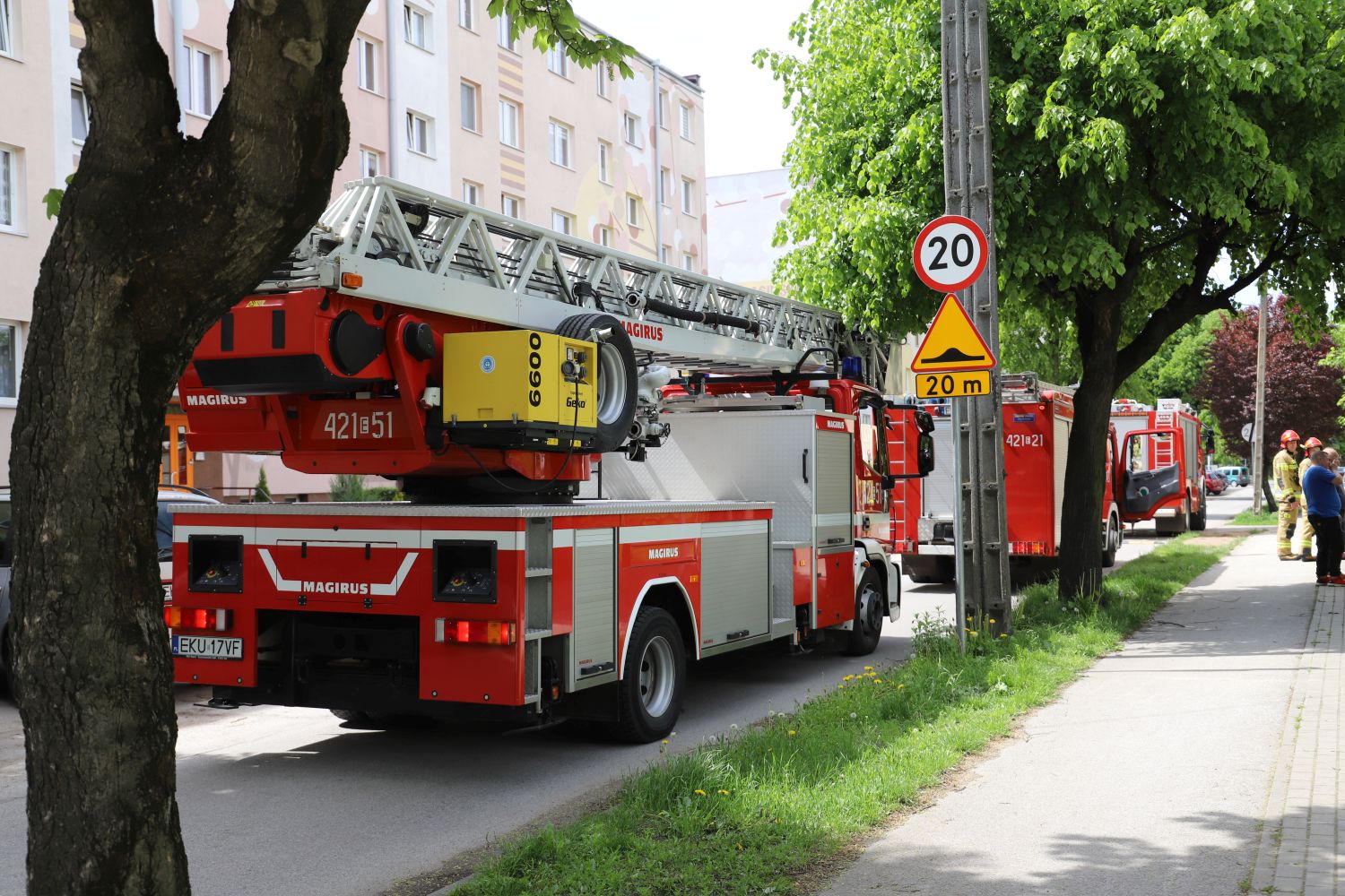 W Kutnie doszło do nietypowego pożaru - w jednym z bloków paliła się pościel