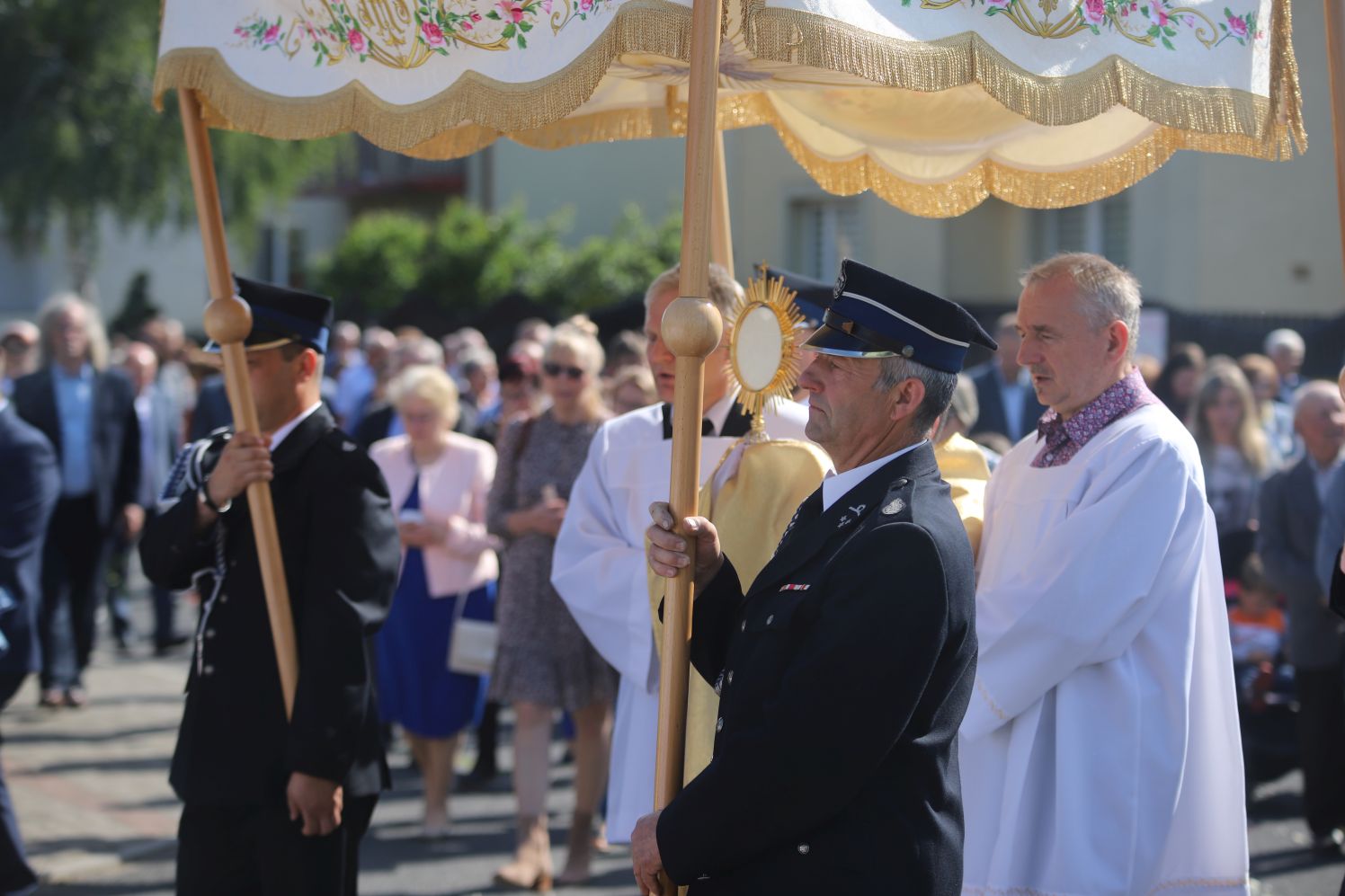 Ulicami kutnowskiego Dybowa przeszła procesja Bożego Ciała