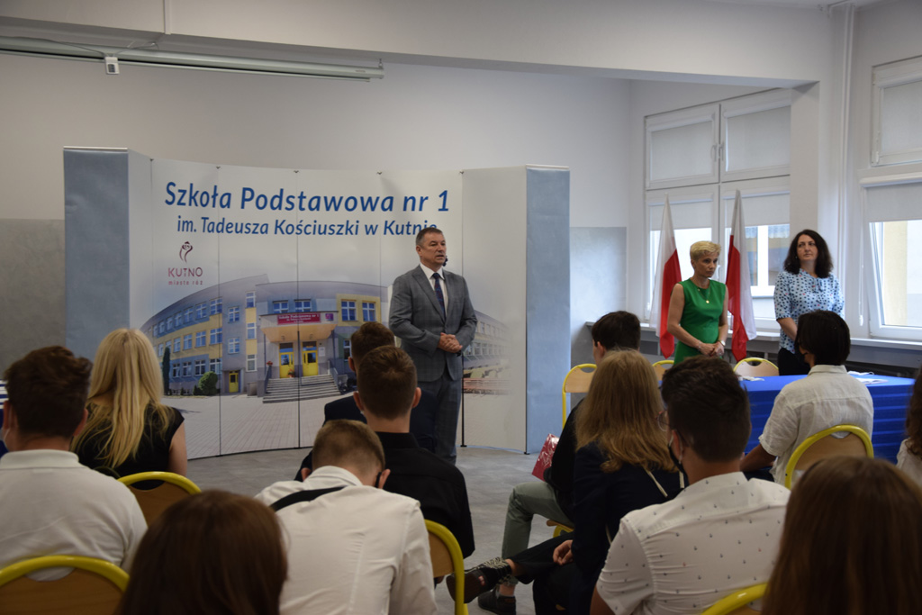 Zakończenie roku szkolnego w Szkole Podstawowej nr 1 w Kutnie