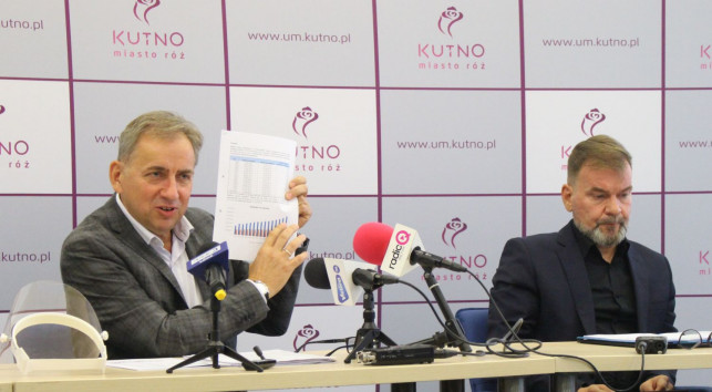 [FOTO/WIDEO] Dzieci idą do szkół. Jak będzie wyglądała edukacja w dobie koronawirusa? - Zdjęcie główne