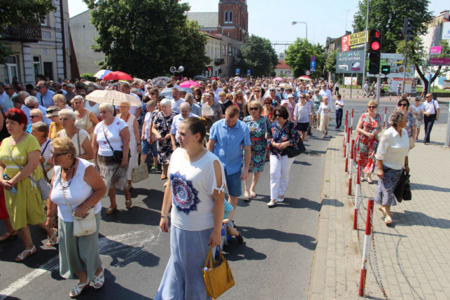 Boże Ciało w czasach pandemii. Tłumy wiernych mogą przejść przez Kutno - Zdjęcie główne