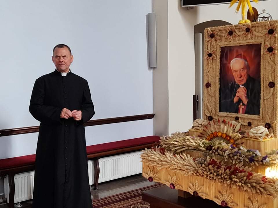 Starosta kutnowski odznaczył proboszcza 