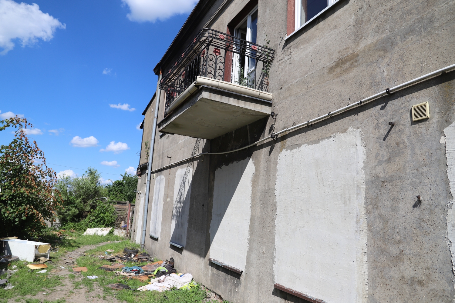 Zdaniem władz powiatu budynek przy ul. Przemysłowej w Kutnie nadaje się tylko do rozbiórki