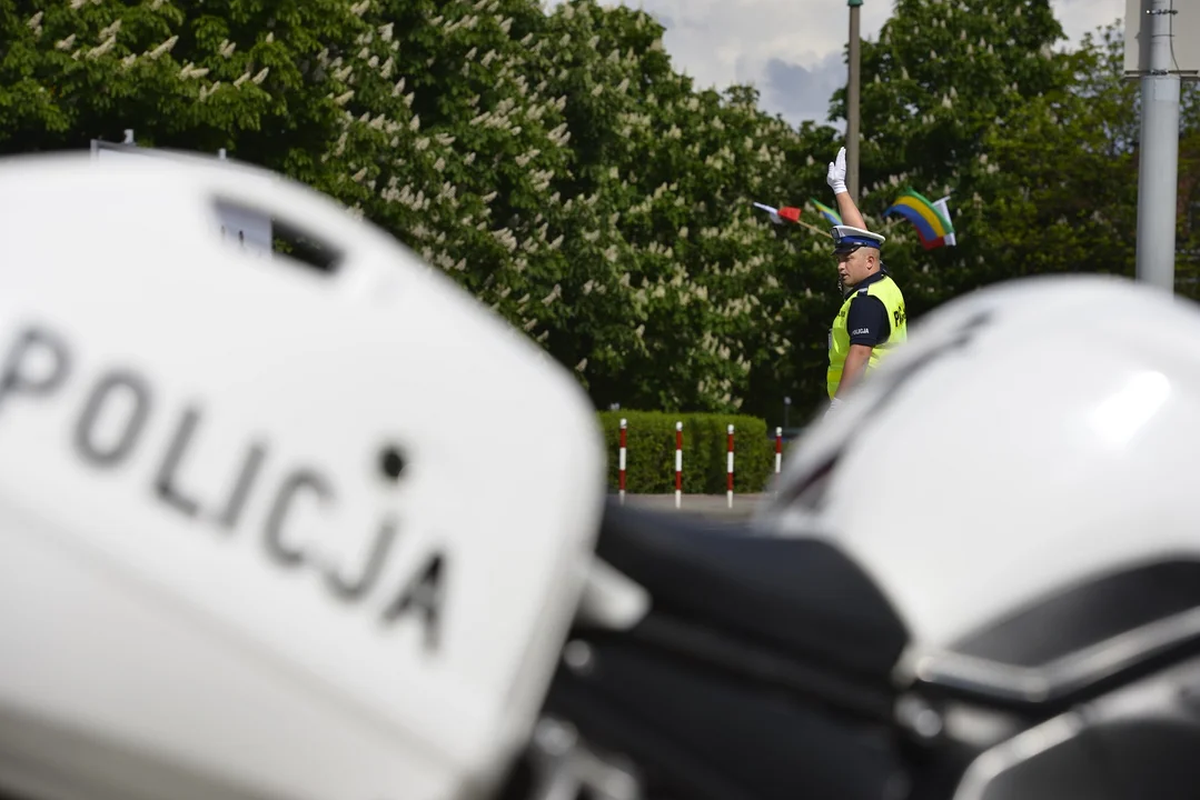 Szykują się wzmożone kontrole na drogach. Policja apeluje o rozsądek za kierownicą - Zdjęcie główne