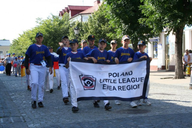 Parada Młodości w Kutnie - Zdjęcie główne