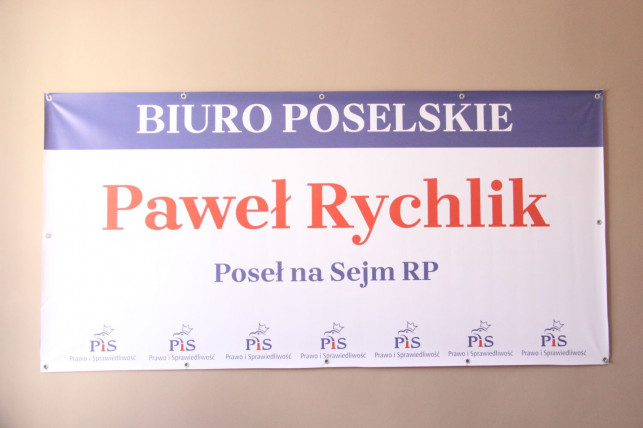 [ZDJĘCIA] Poseł PiS otwiera biuro w Kutnie. „Chcę pomagać mieszkańcom” - Zdjęcie główne
