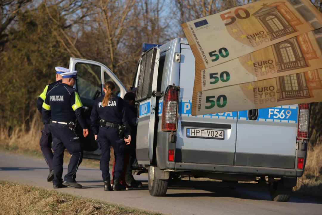 Pijany obcokrajowiec chciał przekupić policjantów. Zaproponował im... 150 euro - Zdjęcie główne