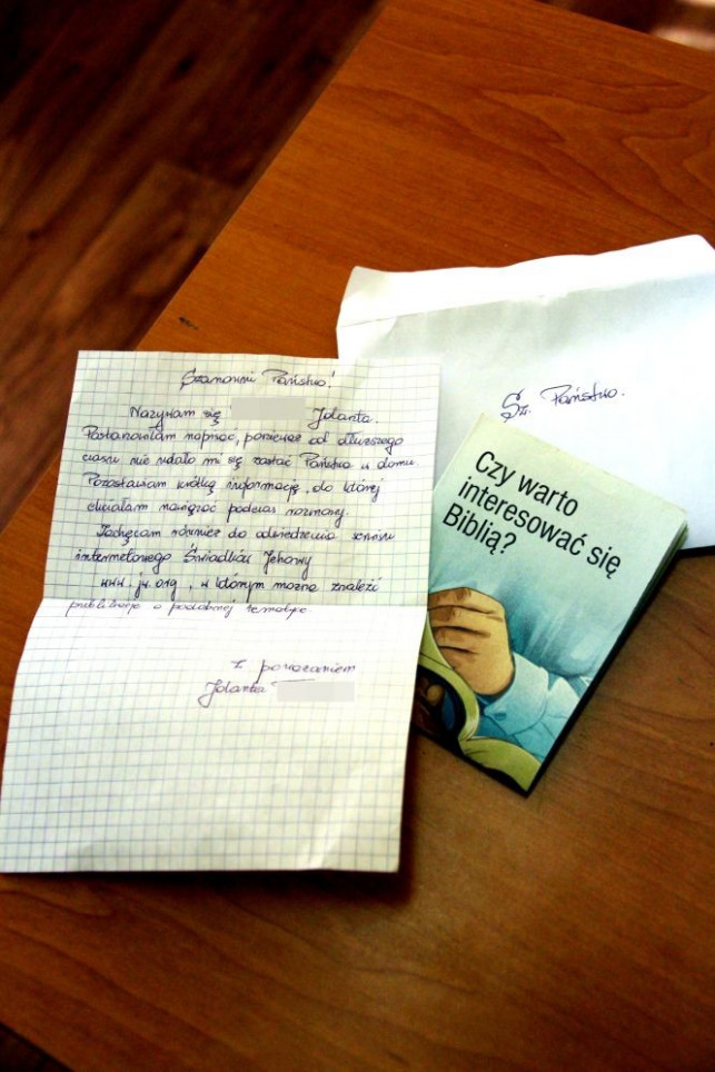 Świadkowie Jehowy listy piszą - Zdjęcie główne