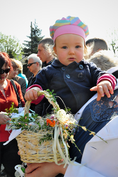 Kutnianie poszli ze święconką - Zdjęcie główne