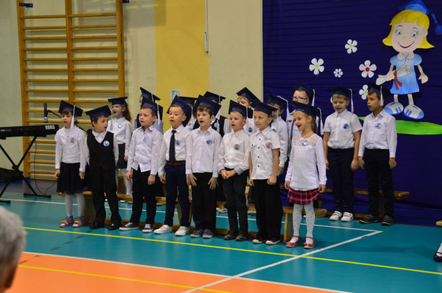 Ślubowanie w Szkole Podstawowej nr 6 - Zdjęcie główne
