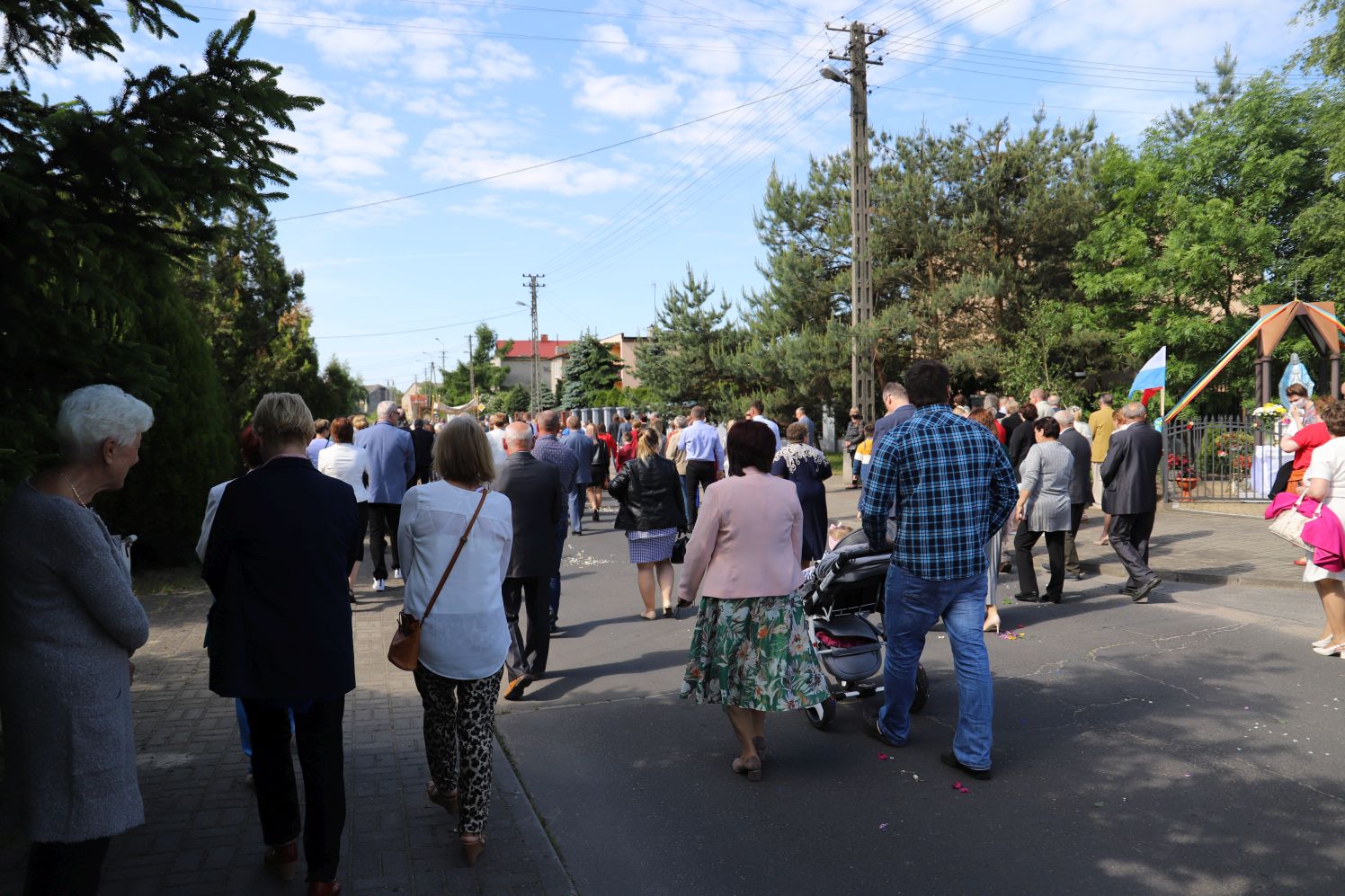 Ulicami kutnowskiego Dybowa przeszła procesja Bożego Ciała