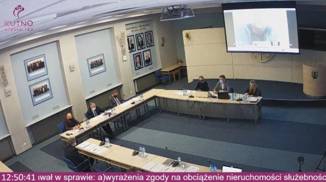 [WIDEO] Trwa sesja rady miasta. Oglądaj on-line - Zdjęcie główne