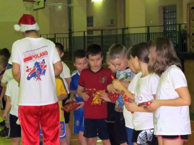 Mistrzowie Polski na treningu kickboxingu - Zdjęcie główne