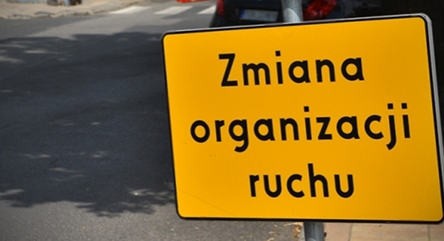 Duża dostawa betonu, duże utrudnienia w centrum - Zdjęcie główne