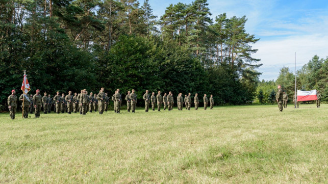 [ZDJĘCIA] Przysięga WOT' w Kutnie. ''Z dumą zakładam mundur'' - Zdjęcie główne