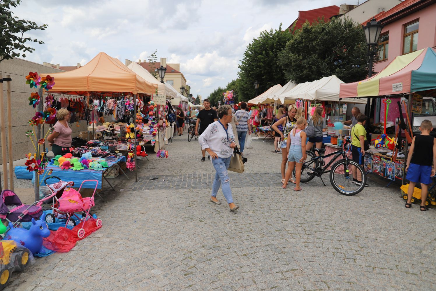 W centrum Kutna trwa odpust parafialny