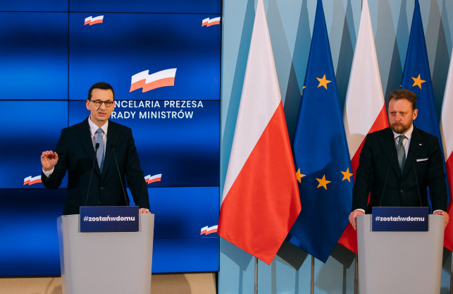 Zdejmujemy maseczki, wracamy do kin. Rząd ogłosił łagodzenie obostrzeń - Zdjęcie główne